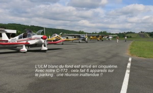 The far-end ultra-light is the fifth one.With our C-172, SIX machines on the parking..A nice unexpected gathering !!
